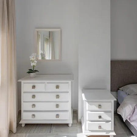 Cozy & Comfy Seaside Retreat In Daire *