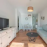 Cozy & Comfy Seaside Retreat In 公寓
