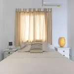 Cozy & Comfy Seaside Retreat In 公寓 *