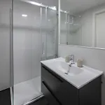 公寓 Cozy & Comfy Seaside Retreat In 埃斯特波纳